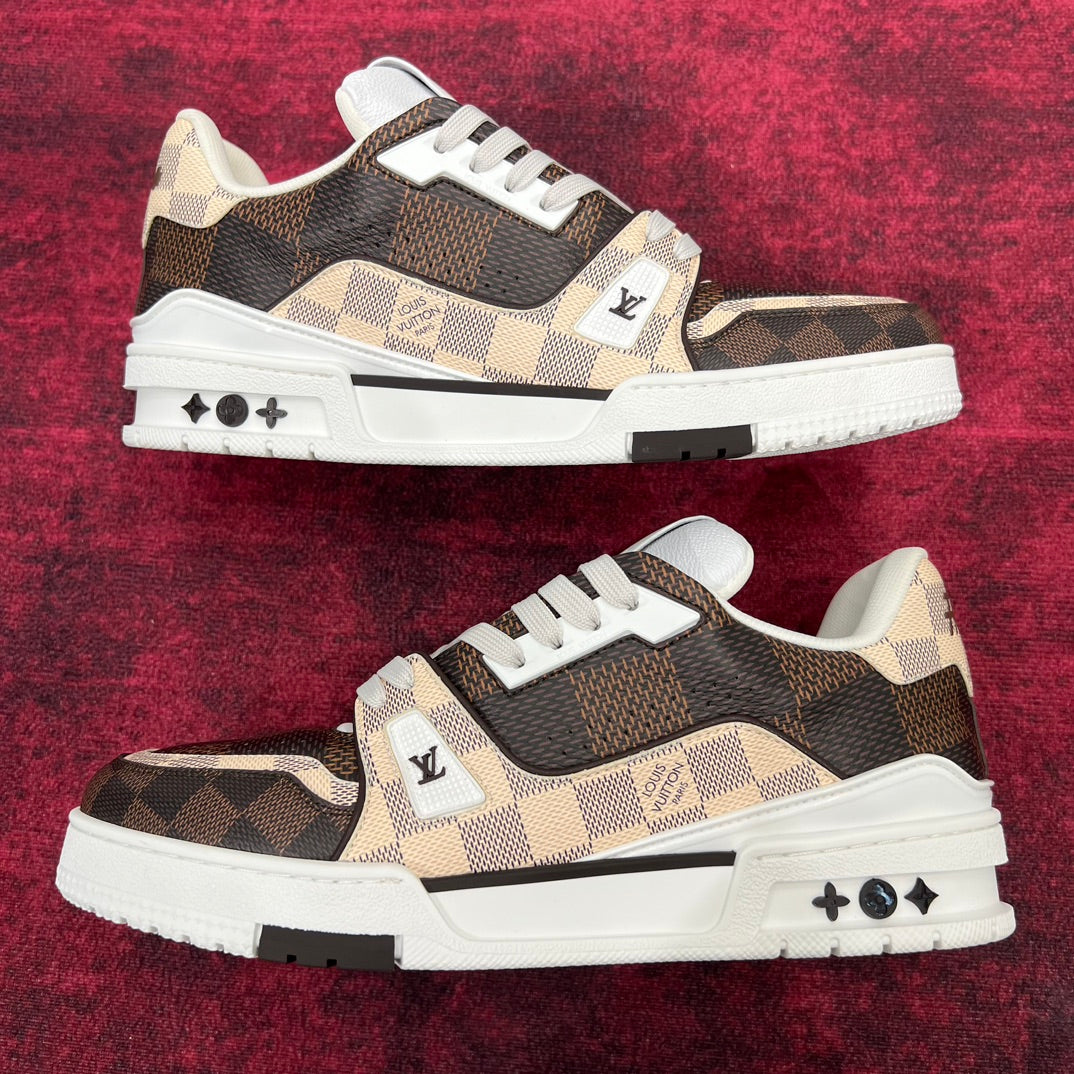 [LOUIS VUITTON] LV Classic Trendy Shoes! Made of imported genuine leather, water-dyed cowhide lining, original version of durable and lightweight, high-quality fine products! Size: 35-45 (46 can be customized)