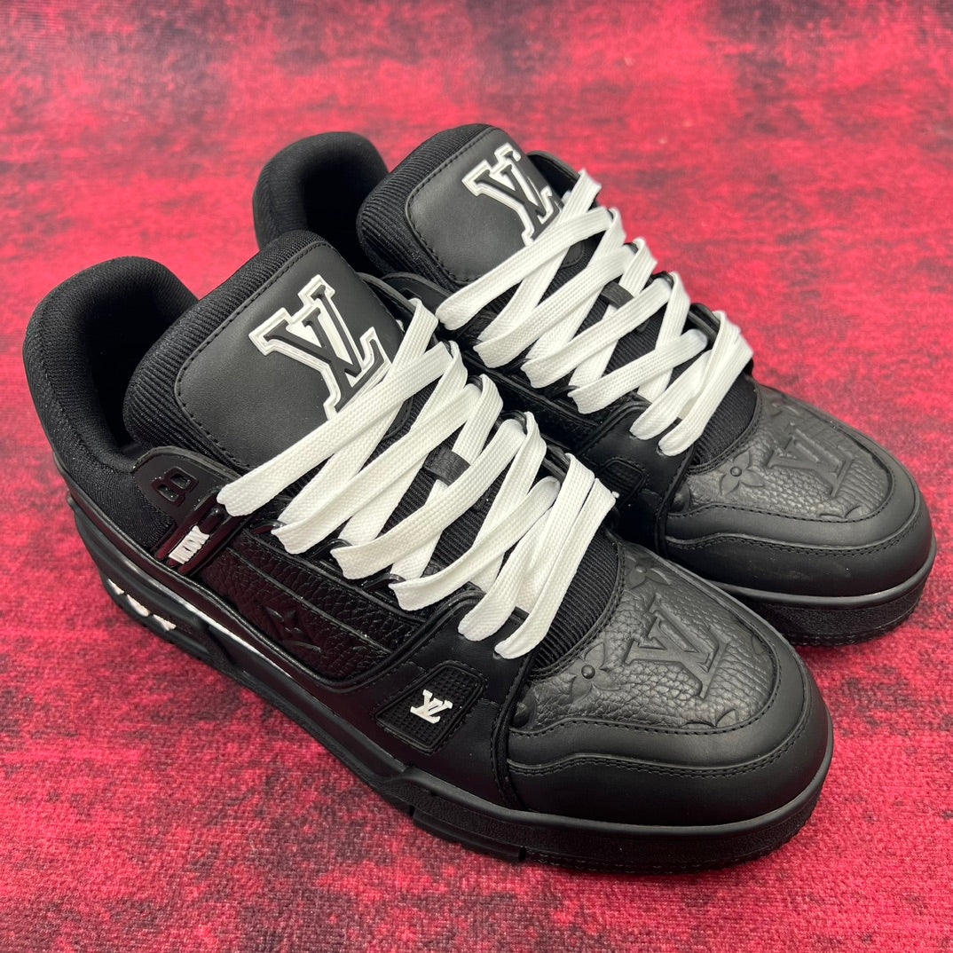[LOUIS VUITTON] LV Classic Trendy Shoes! Made of imported genuine leather, water-dyed cowhide lining, original version of durable and lightweight, high-quality fine products! Size: 35-45 (46 can be customized)