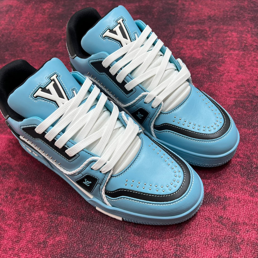 [LOUIS VUITTON] LV Classic Trendy Shoes! Made of imported genuine leather, water-dyed cowhide lining, original version of durable and lightweight, high-quality fine products! Size: 35-45 (46 can be customized)