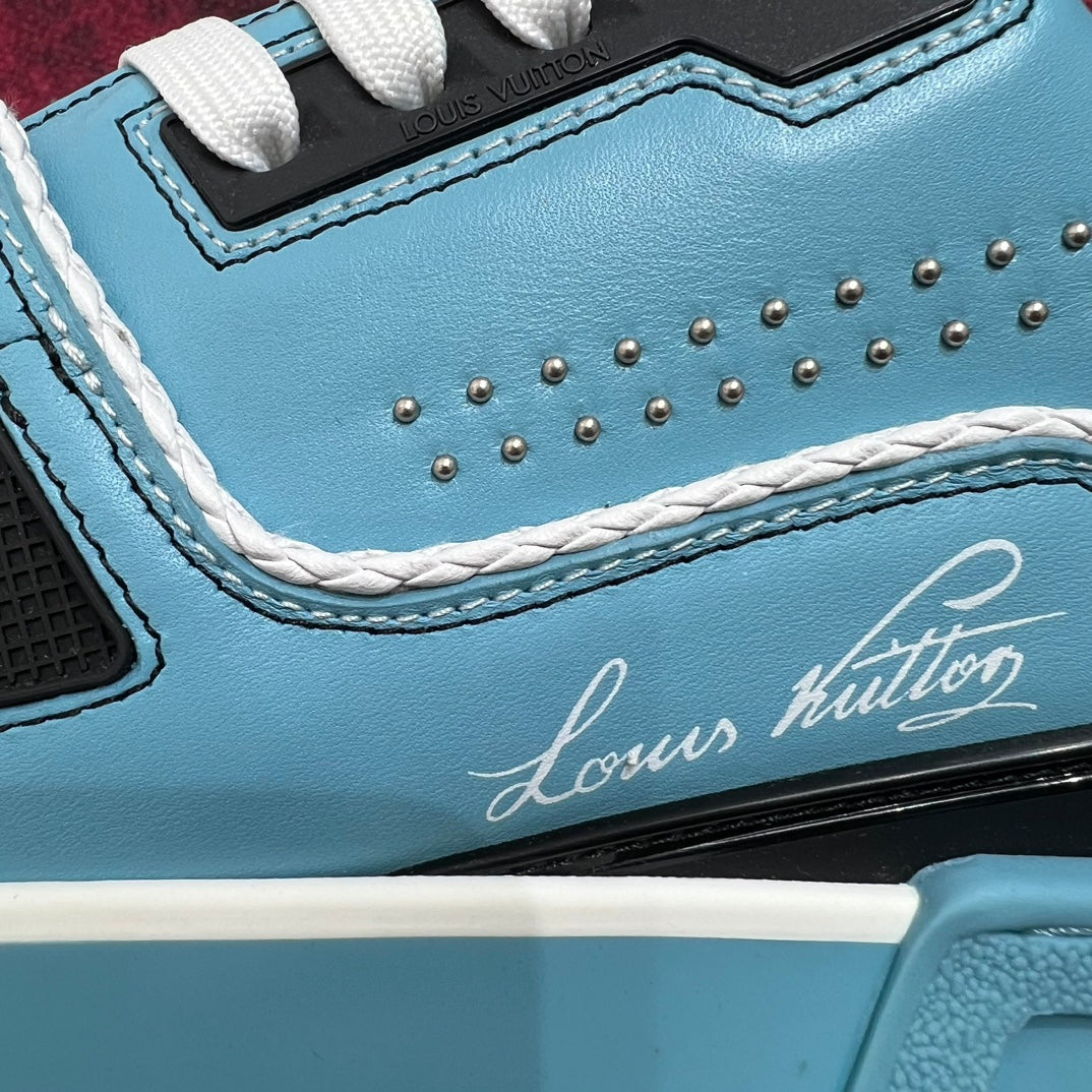 [LOUIS VUITTON] LV Classic Trendy Shoes! Made of imported genuine leather, water-dyed cowhide lining, original version of durable and lightweight, high-quality fine products! Size: 35-45 (46 can be customized)