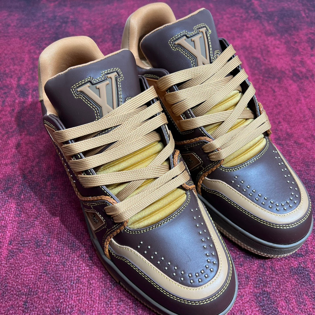 [LOUIS VUITTON] LV Classic Trendy Shoes! Made of imported genuine leather, water-dyed cowhide lining, original version of durable and lightweight, high-quality fine products! Size: 35-45 (46 can be customized)