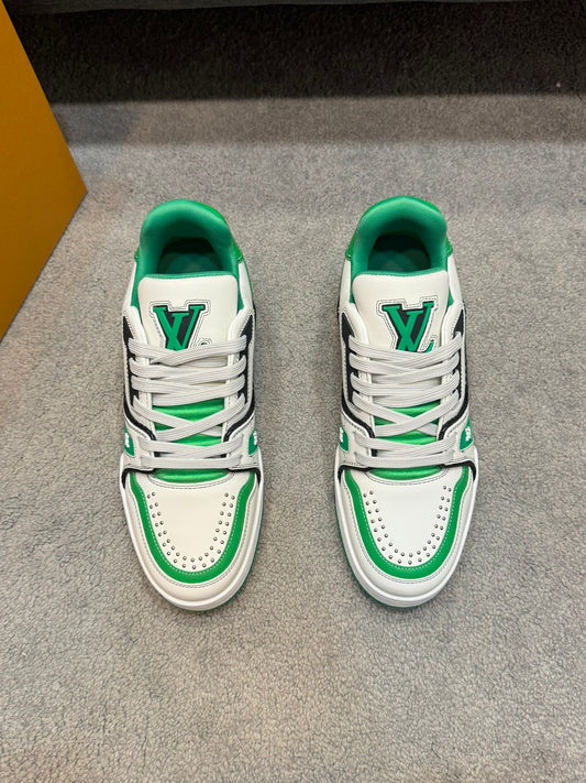[LOUIS VUITTON] LV Classic Trendy Shoes! Made of imported genuine leather, water-dyed cowhide lining, original version of durable and lightweight, high-quality fine products! Size: 35-45 (46 can be customized)