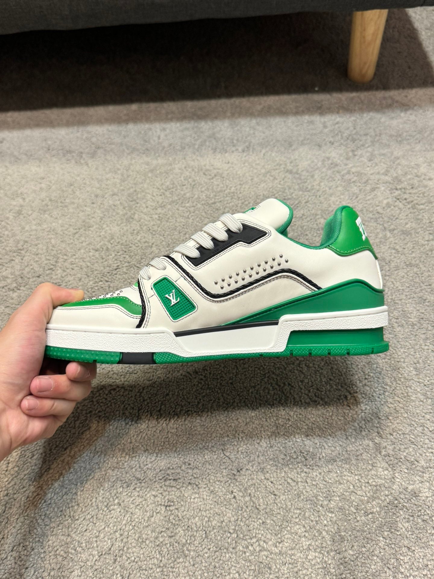 [LOUIS VUITTON] LV Classic Trendy Shoes! Made of imported genuine leather, water-dyed cowhide lining, original version of durable and lightweight, high-quality fine products! Size: 35-45 (46 can be customized)