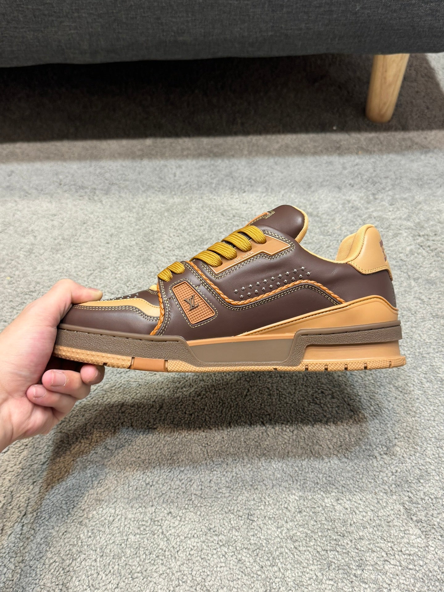 [LOUIS VUITTON] LV Classic Trendy Shoes! Made of imported genuine leather, water-dyed cowhide lining, original version of durable and lightweight, high-quality fine products! Size: 35-45 (46 can be customized)