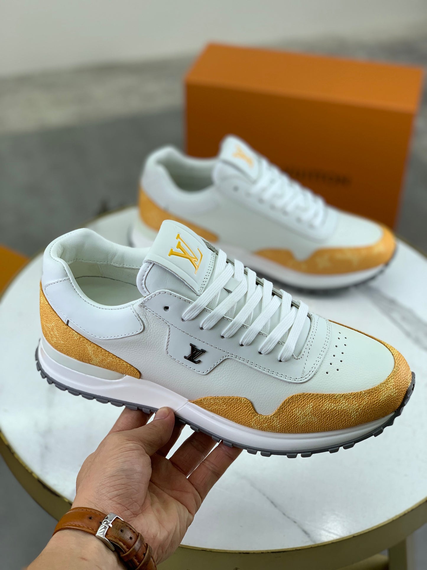 [LOUIS VUITTON] LV Classic Trendy Shoes! Made of imported genuine leather, water-dyed cowhide
