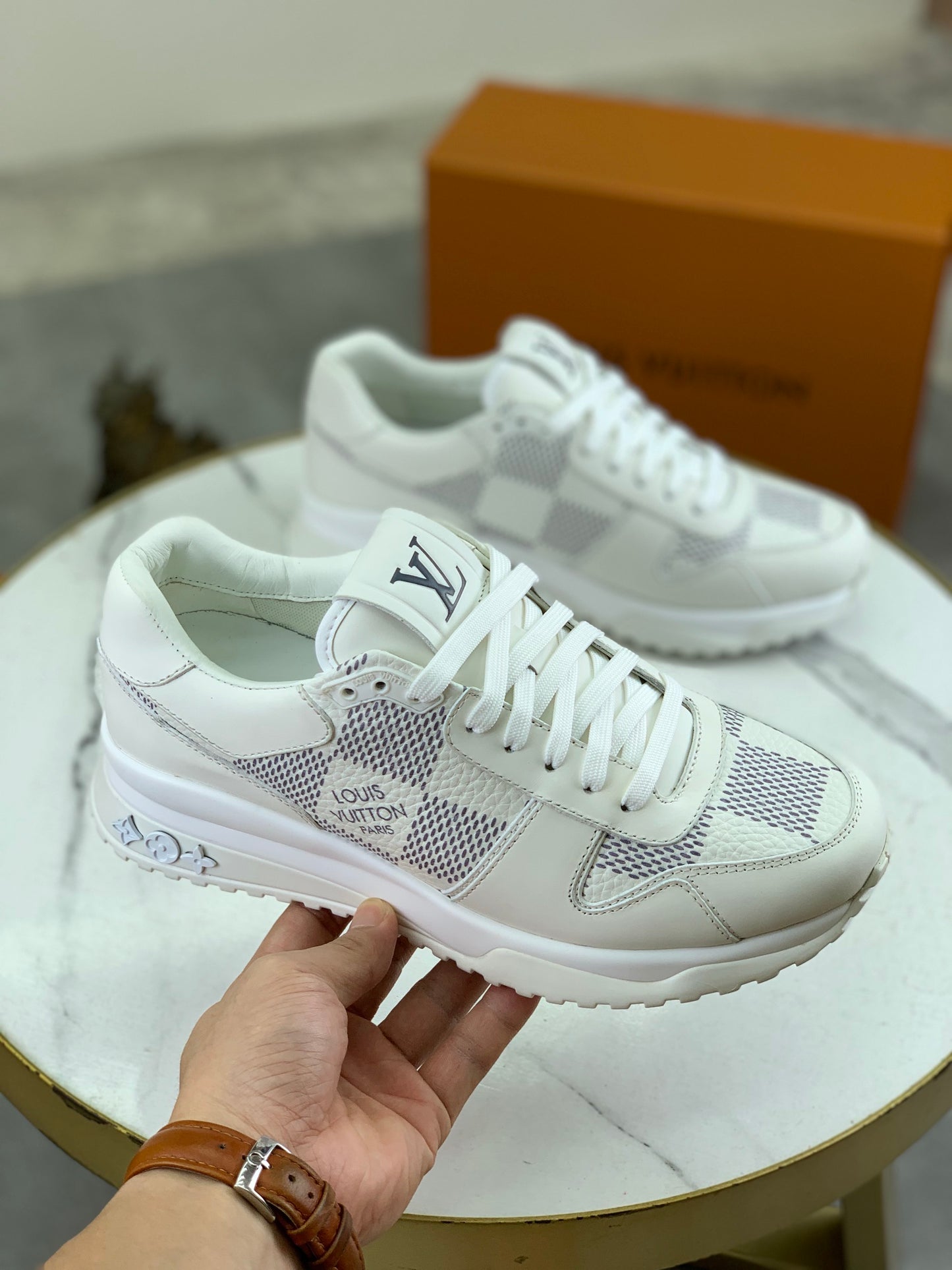 [LOUIS VUITTON] LV Classic Trendy Shoes! Made of imported genuine leather, water-dyed cowhide