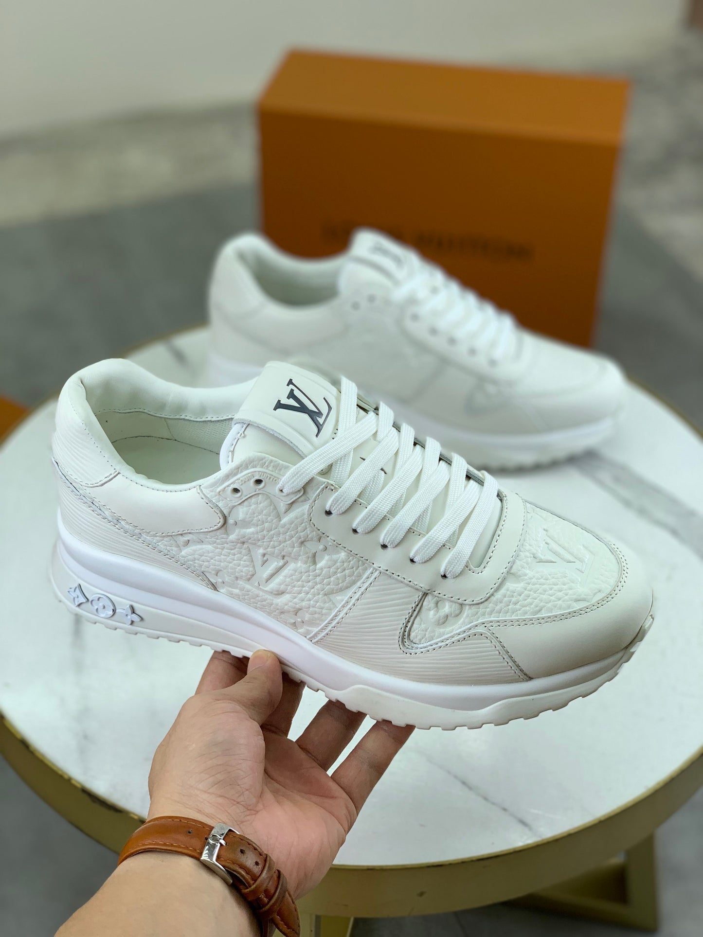 [LOUIS VUITTON] LV Classic Trendy Shoes! Made of imported genuine leather, water-dyed cowhide