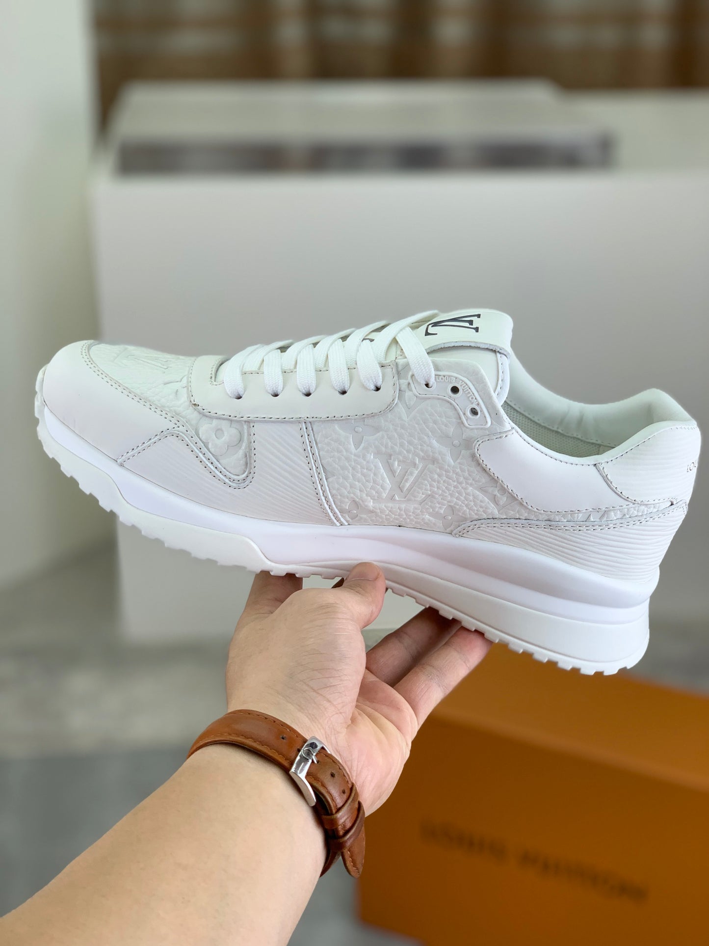 [LOUIS VUITTON] LV Classic Trendy Shoes! Made of imported genuine leather, water-dyed cowhide