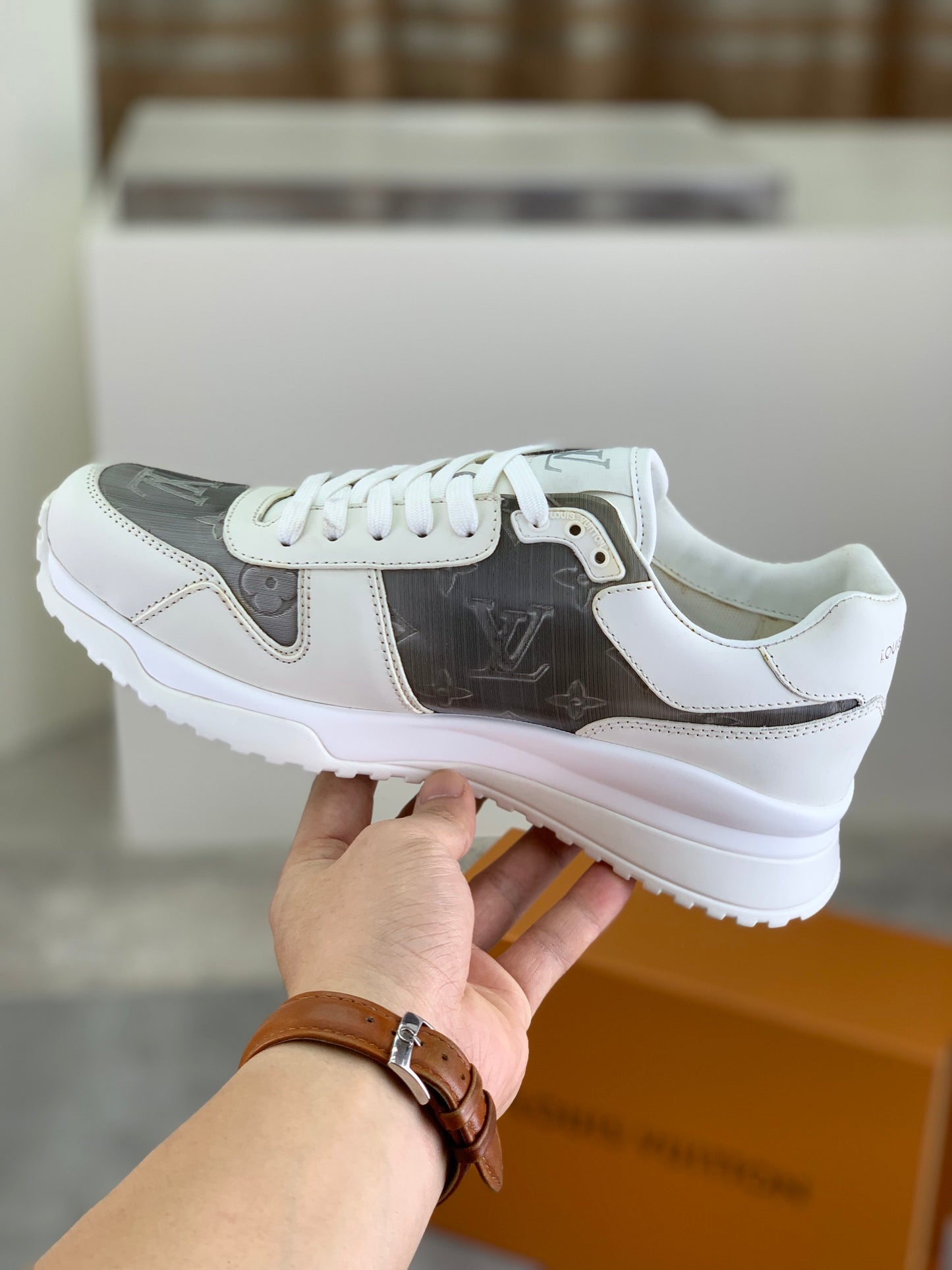 [LOUIS VUITTON] LV Classic Trendy Shoes! Made of imported genuine leather, water-dyed cowhide