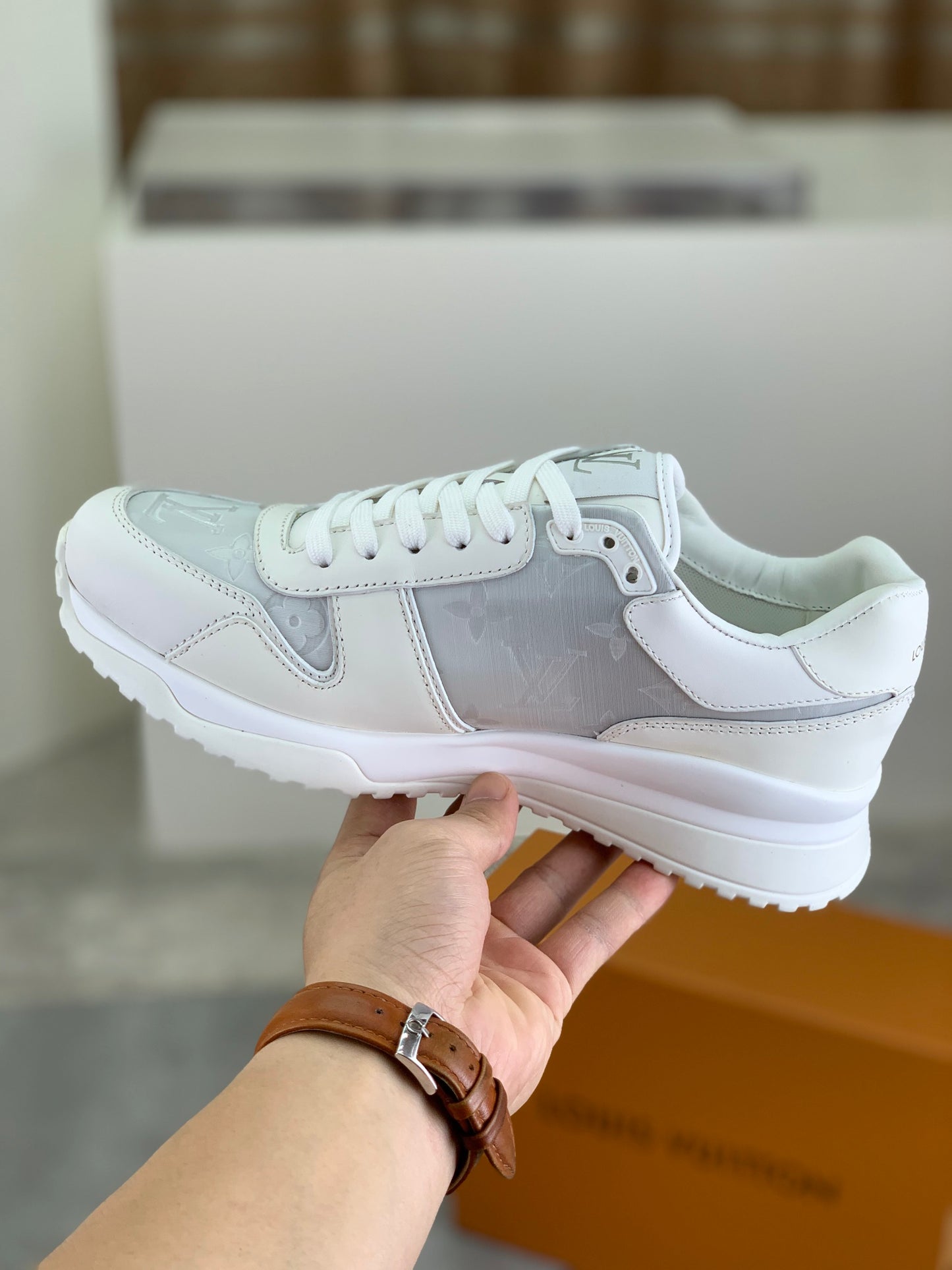 [LOUIS VUITTON] LV Classic Trendy Shoes! Made of imported genuine leather, water-dyed cowhide