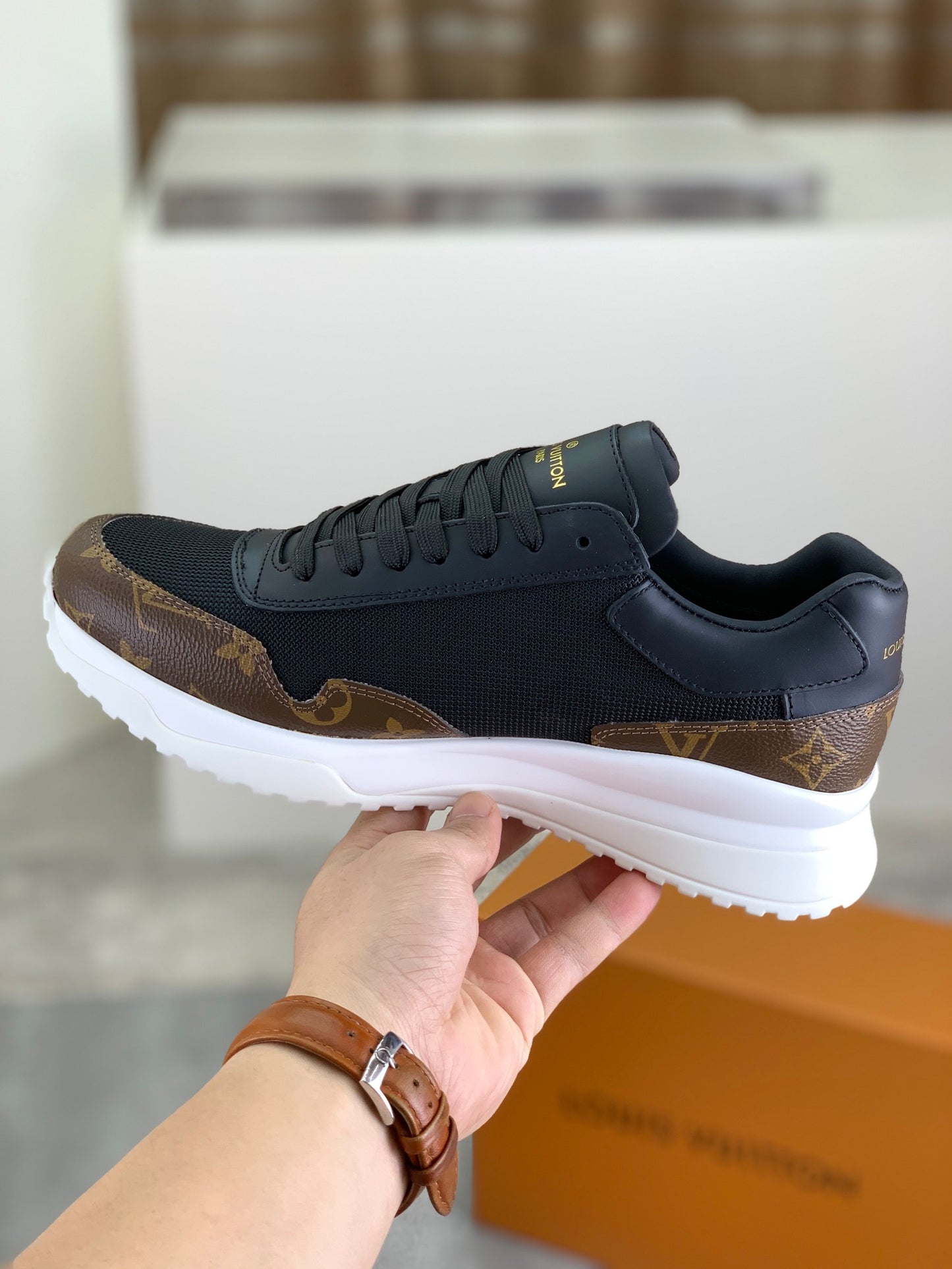 [LOUIS VUITTON] LV Classic Trendy Shoes! Made of imported genuine leather, water-dyed cowhide