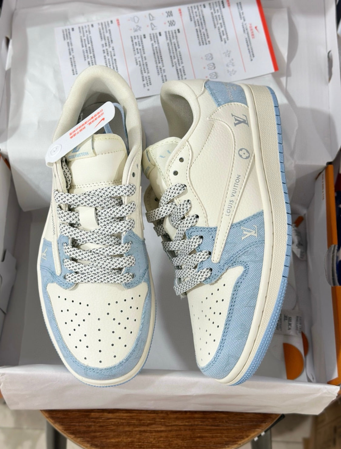 [LOUIS VUITTON] LV Classic Trendy Shoes! Made of imported genuine leather, water-dyed cowhide