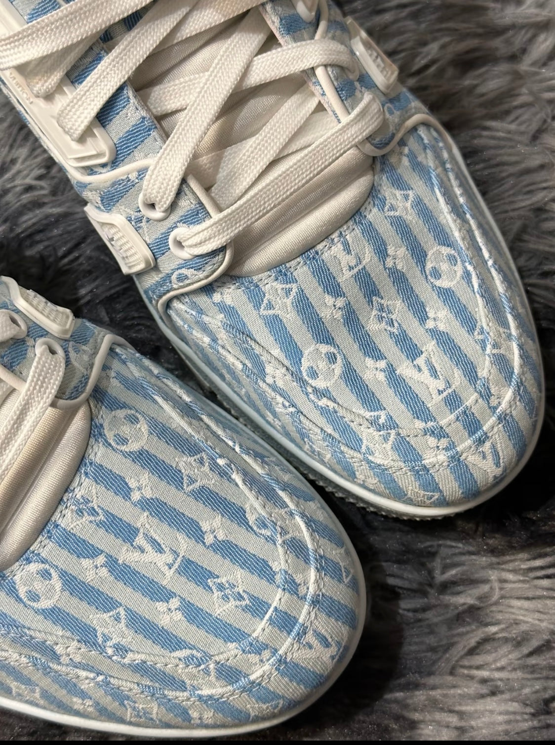 [LOUIS VUITTON] LV Classic Trendy Shoes! Made of imported genuine leather, water-dyed cowhide