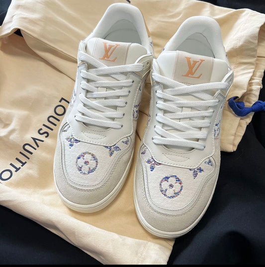 [LOUIS VUITTON] LV Classic Trendy Shoes! Made of imported genuine leather, water-dyed cowhide
