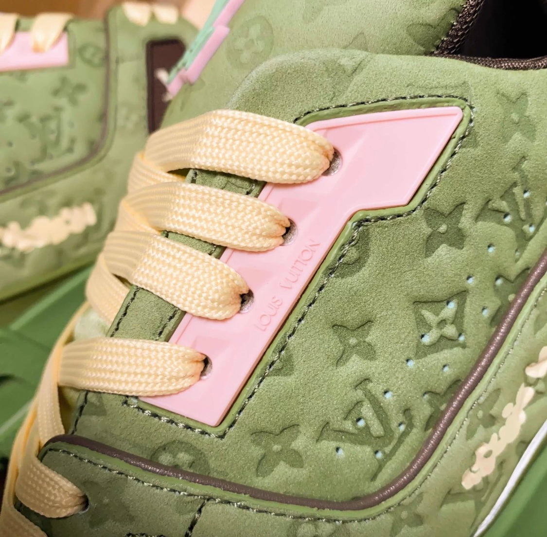 [LOUIS VUITTON] LV Classic Trendy Shoes! Made of imported genuine leather, water-dyed cowhide